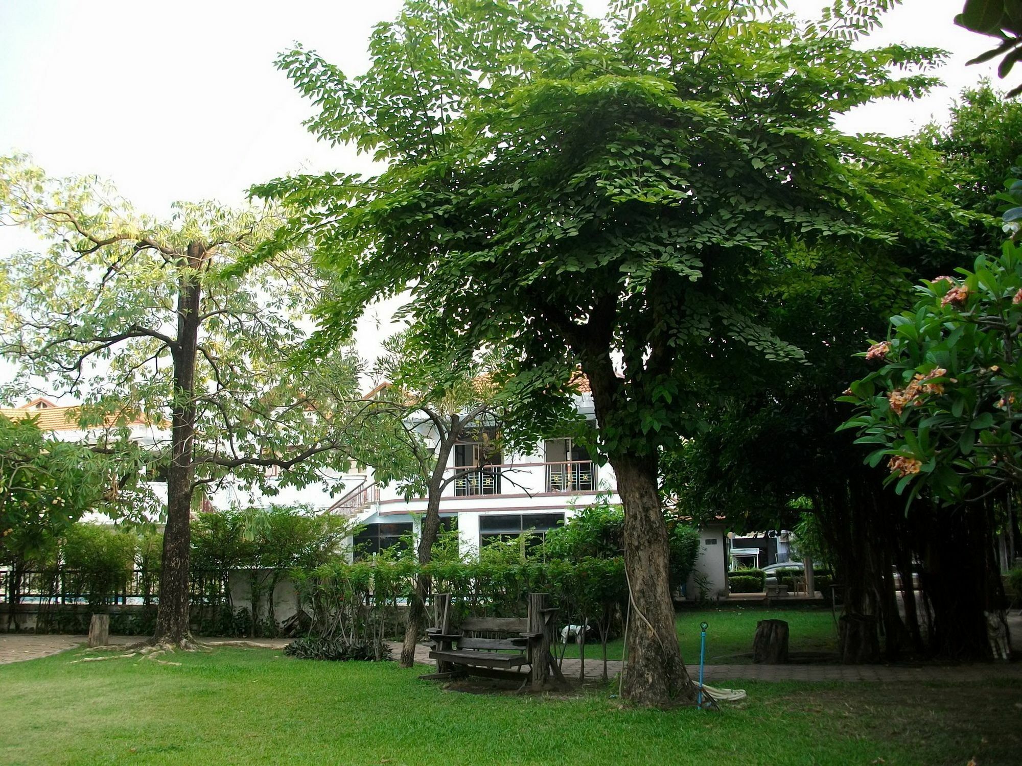 A Joy House - Kaset Nawamin City Bangkok Exterior foto